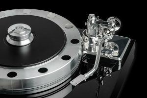 csm_eat-fortissimo-with-f-note-s-shape-detachable-headshell-tonearm_9220ead7d2