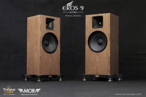 h8-eros-9-ultra-amora-isolation-speaker-feet-8010